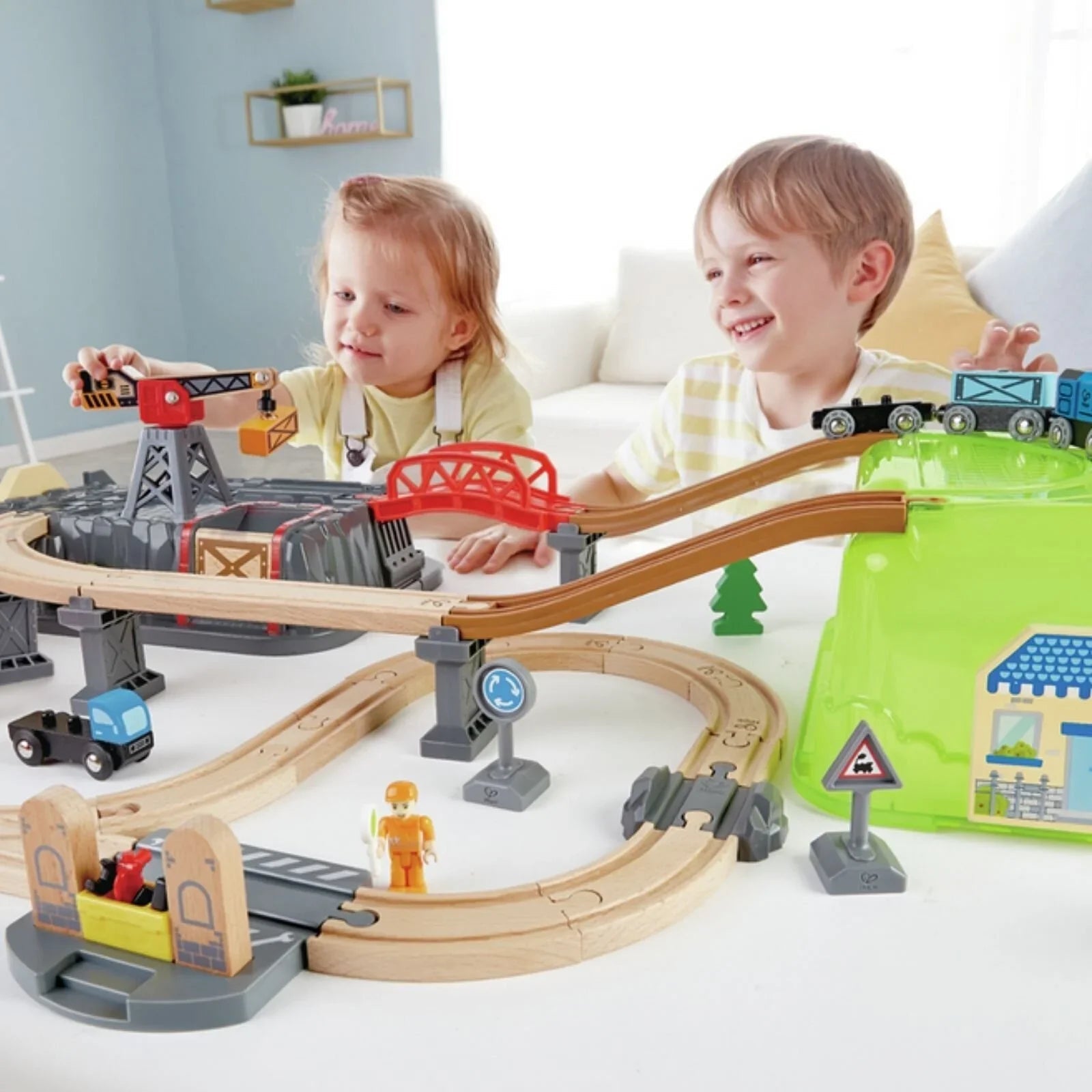 Hape Railway Bucket Builder Set | Luxury Home Accessories | Heulog Glow