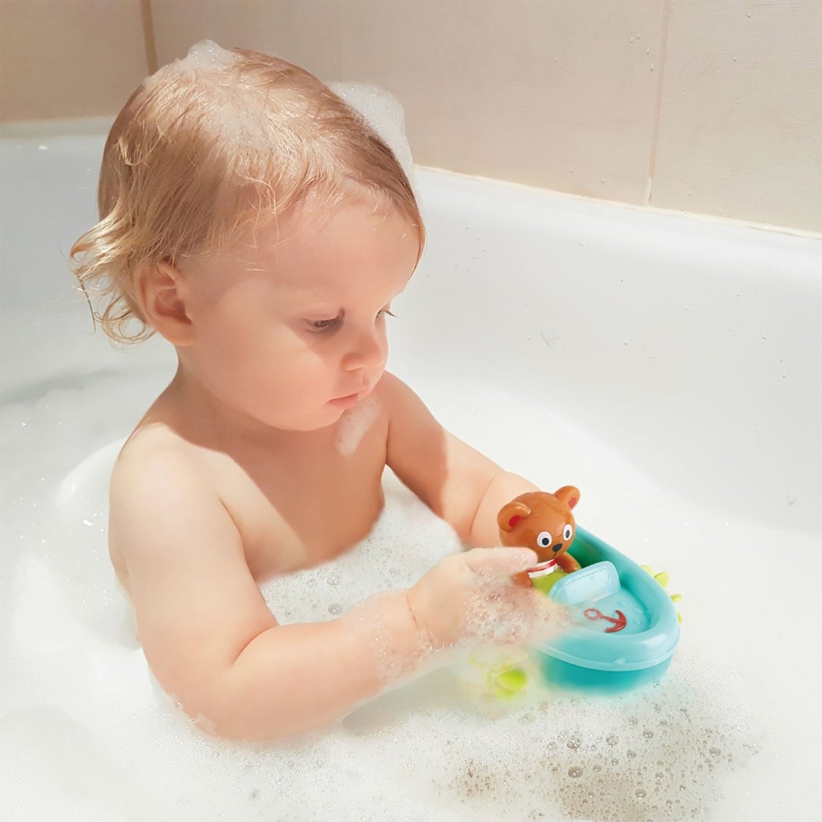 Hape Tubing Pull-Back Boat | Luxury Home Accessories | Heulog Glow