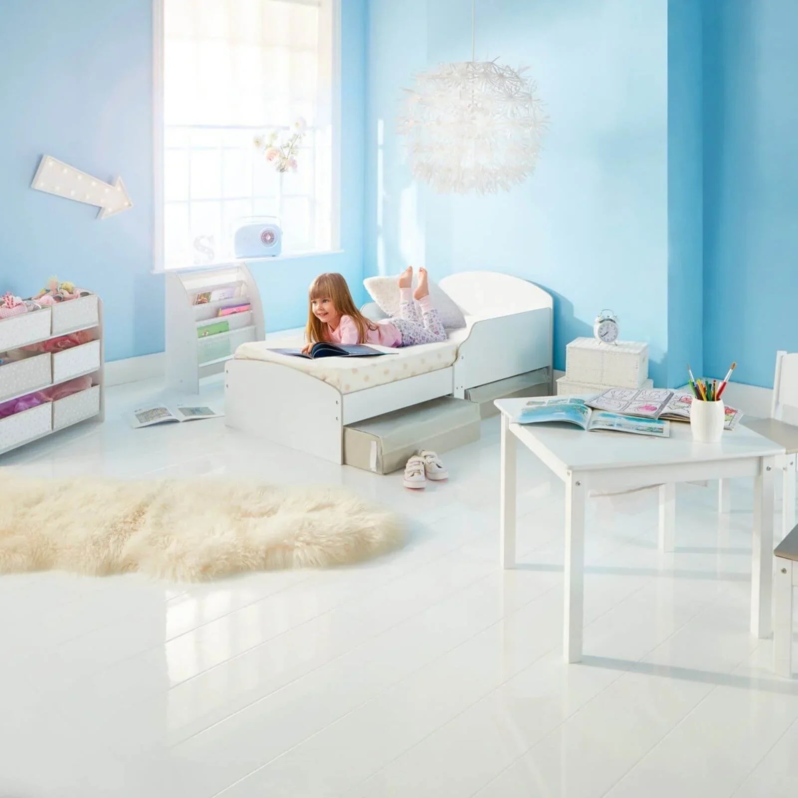 Hello Home Kids Bedroom Toy Storage Unit with 6 Fabric Storage Boxes - White | Luxury Home Accessories | Heulog Glow