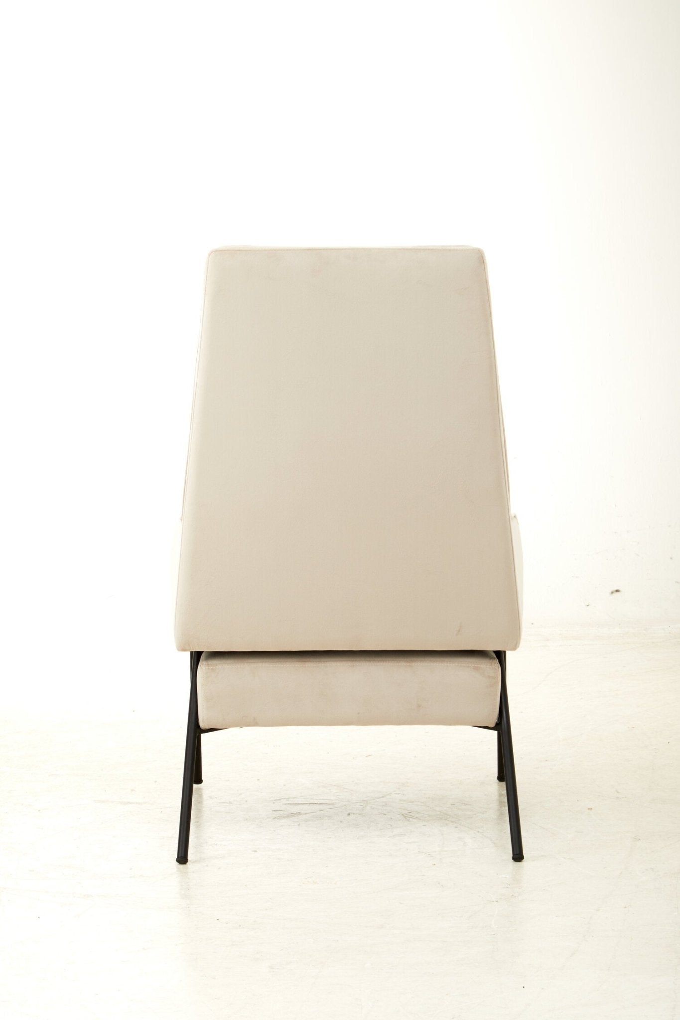 Henia Cream Velvet Chair | Luxury Home Accessories | Heulog Glow
