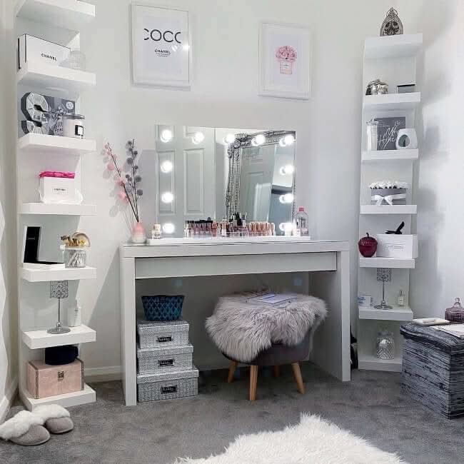 Hepburn Hollywood Mirror 80x60cm | Luxury Home Accessories | Heulog Glow