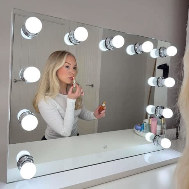 Hepburn Hollywood Mirror 80x60cm | Luxury Home Accessories | Heulog Glow