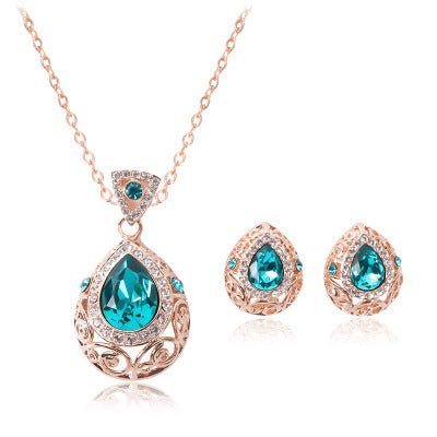 Hollow pattern jewelry set | Luxury Home Accessories | Heulog Glow
