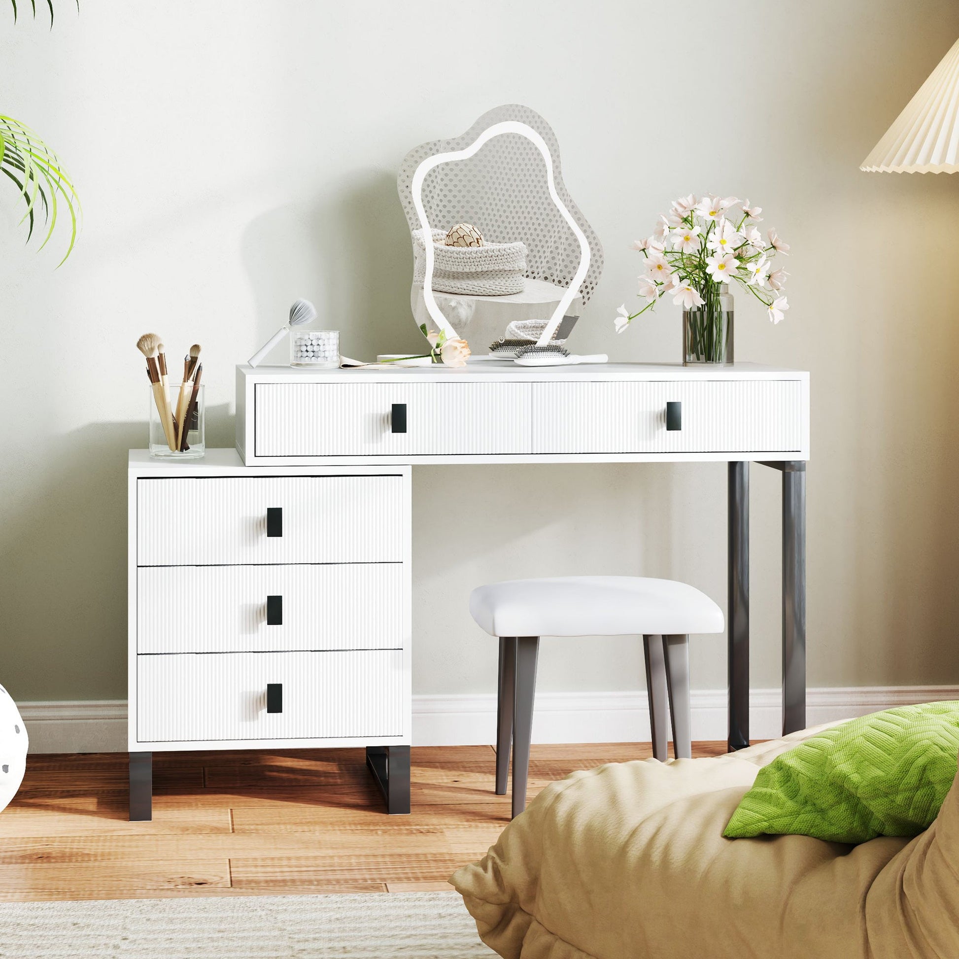 HOMCOM LED Lighted Dressing Table with Leaf Shape Mirror, Modern Vanity Desk with 5 Drawers, Makeup Desk with Fluted Panels, White | Luxury Home Accessories | Heulog Glow