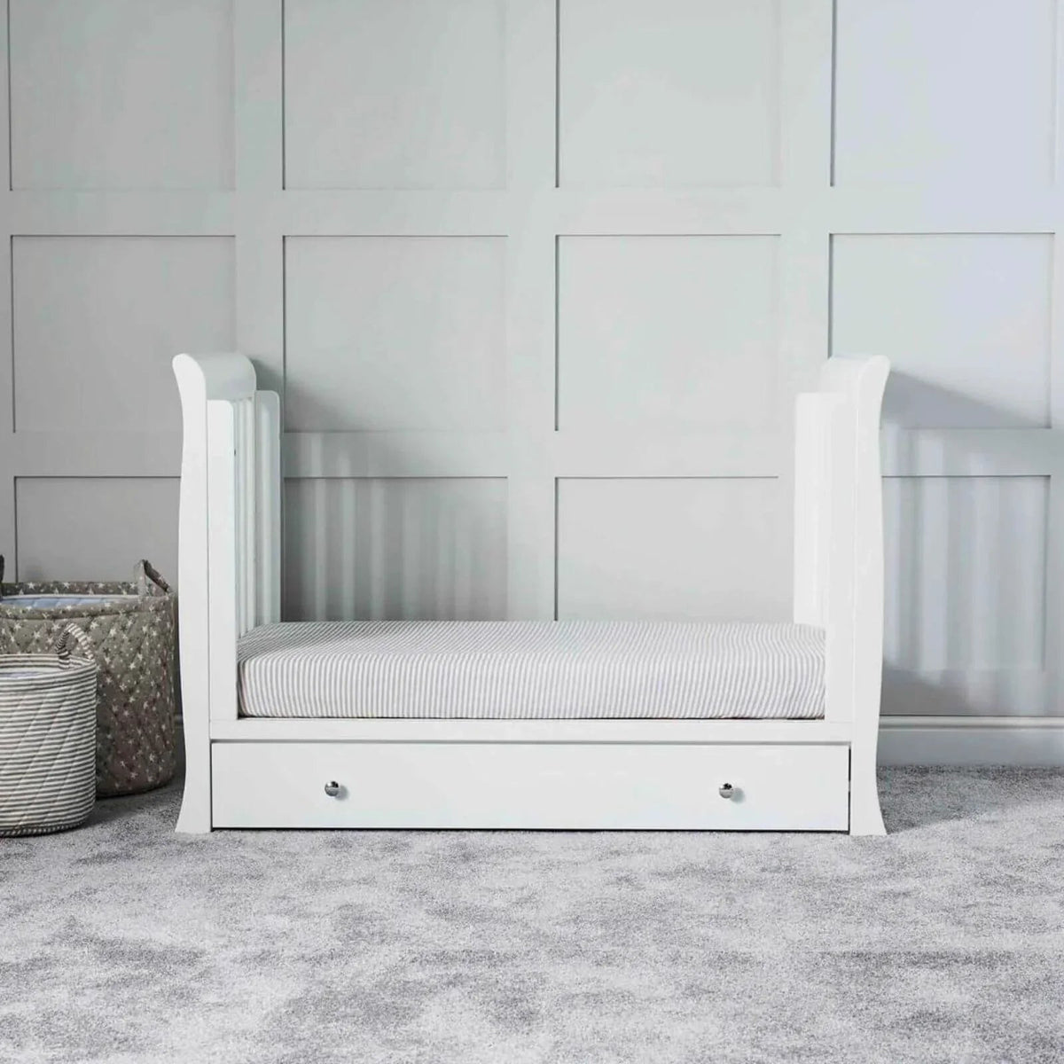 Ickle Bubba Snowdon 4 in 1 Mini 2 Piece Furniture Set White - Premium Pocket Sprung Mattress | Luxury Home Accessories | Heulog Glow