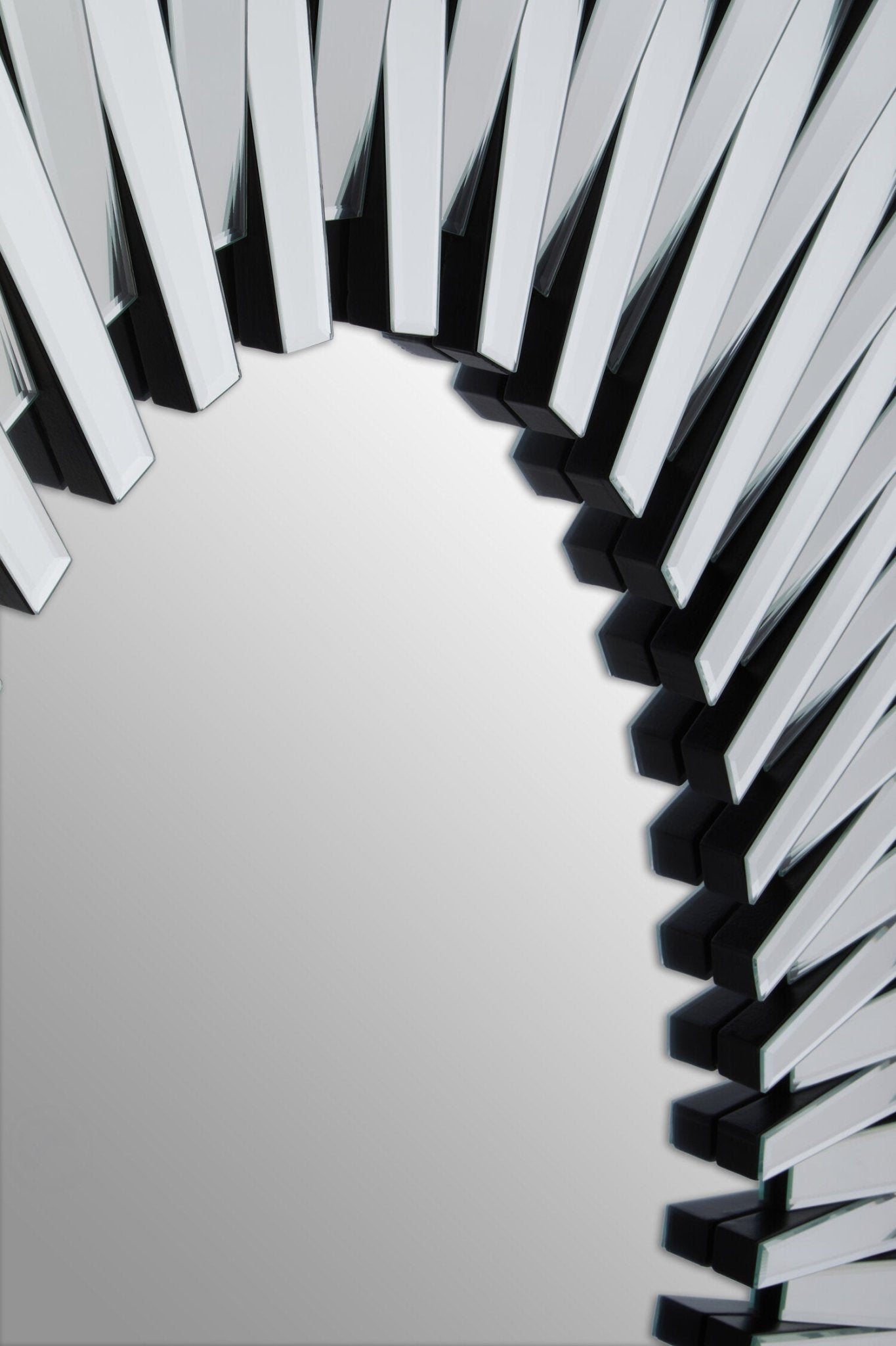 Jade Silver Rectangular Sunburst Wall Mirror | Luxury Home Accessories | Heulog Glow
