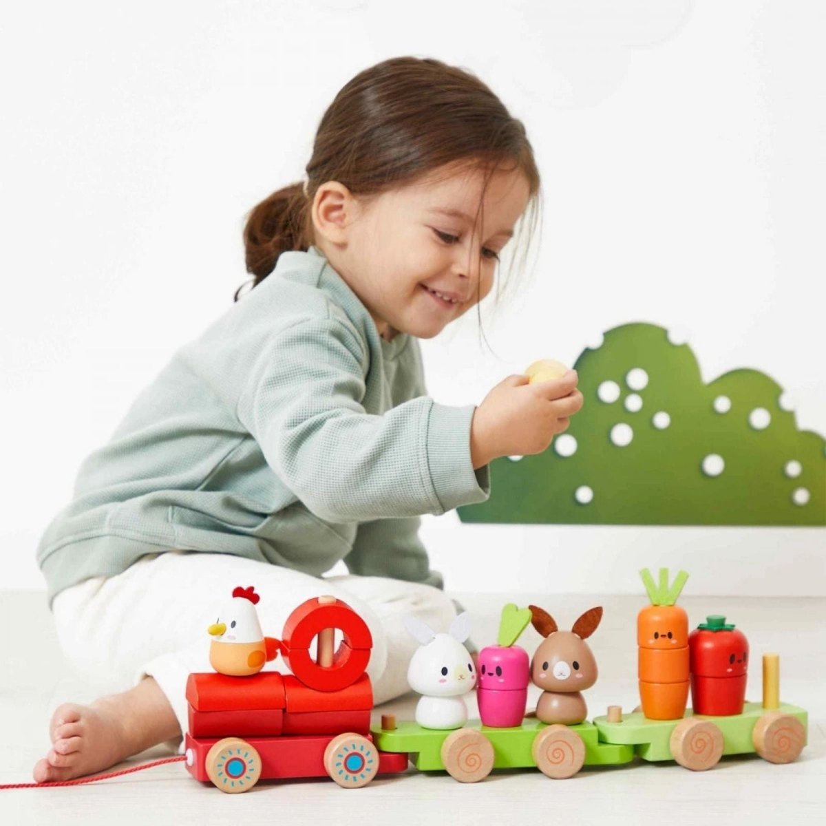 Janod Farm Train | Luxury Home Accessories | Heulog Glow