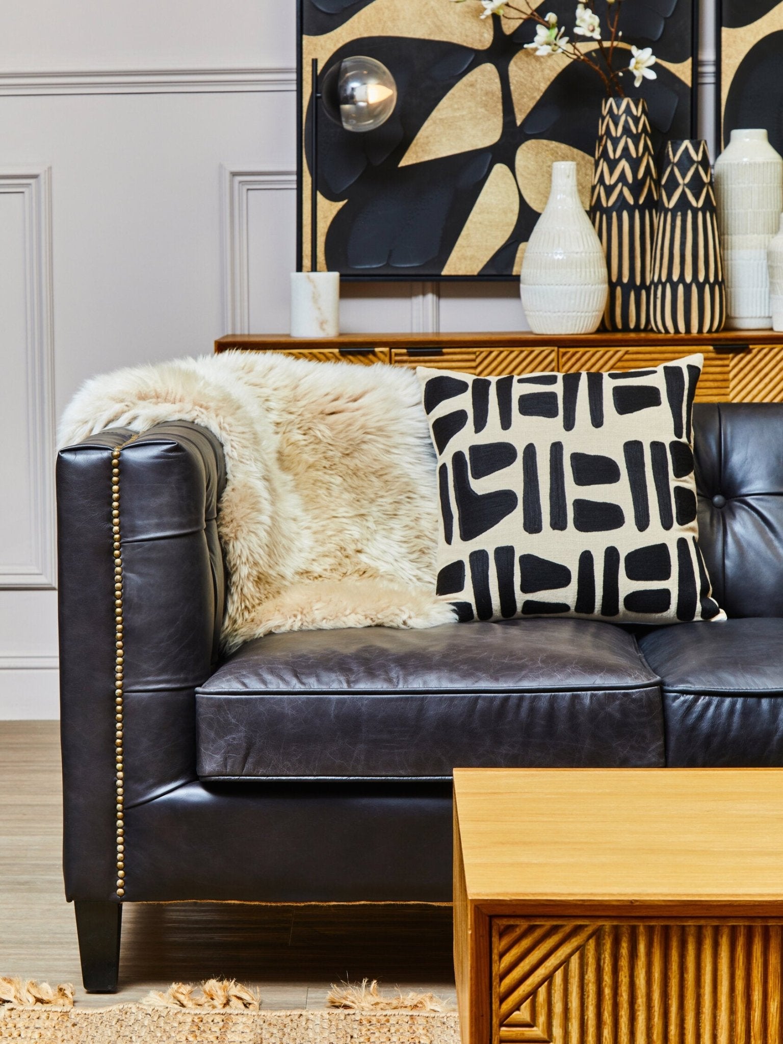 King Three Seater Modern Chesterfield Black Leather Sofa | Luxury Home Accessories | Heulog Glow