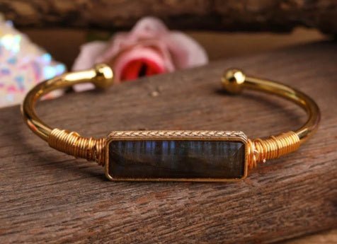 Ladies Fashion Simple Temperament Bracelet | Luxury Home Accessories | Heulog Glow