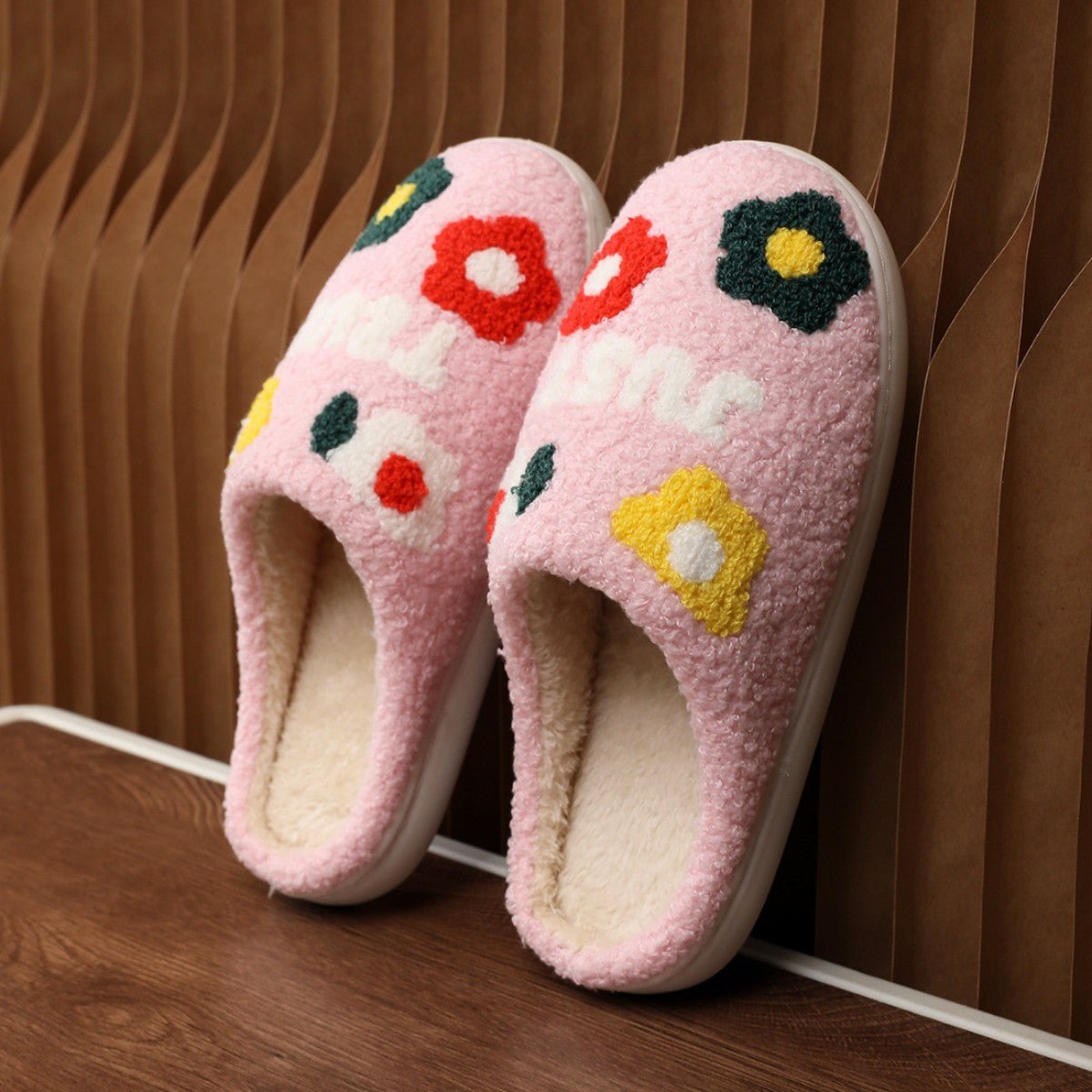 Lady's Flower Slippers Indoor Soft Bottom Cotton Slippers | Luxury Home Accessories | Heulog Glow