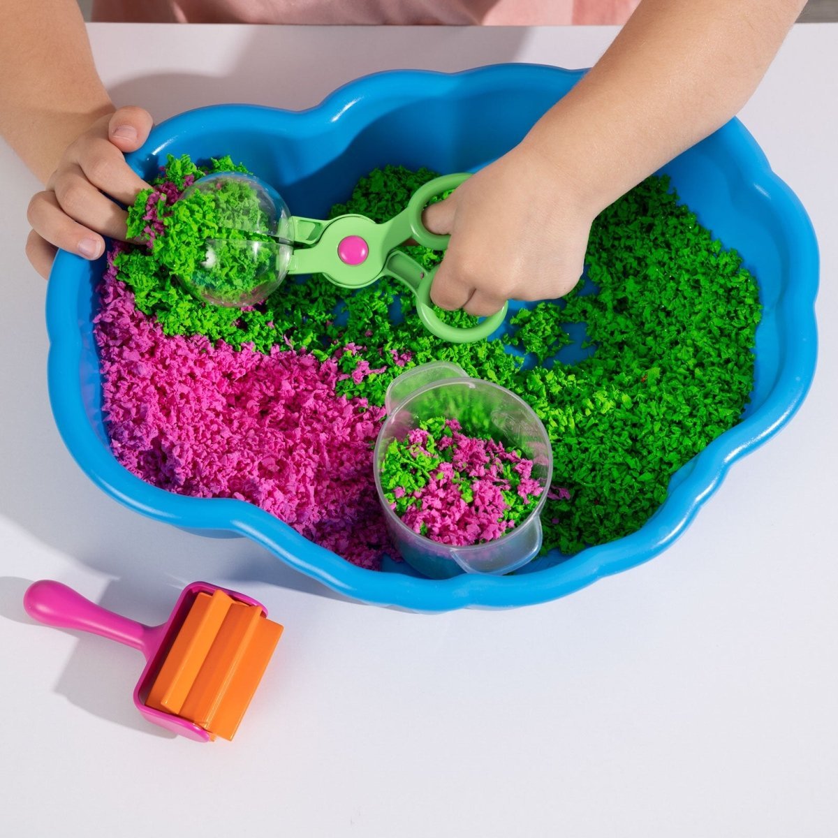 Learning Resources Playfoam Pluffle Sensory Station | Luxury Home Accessories | Heulog Glow