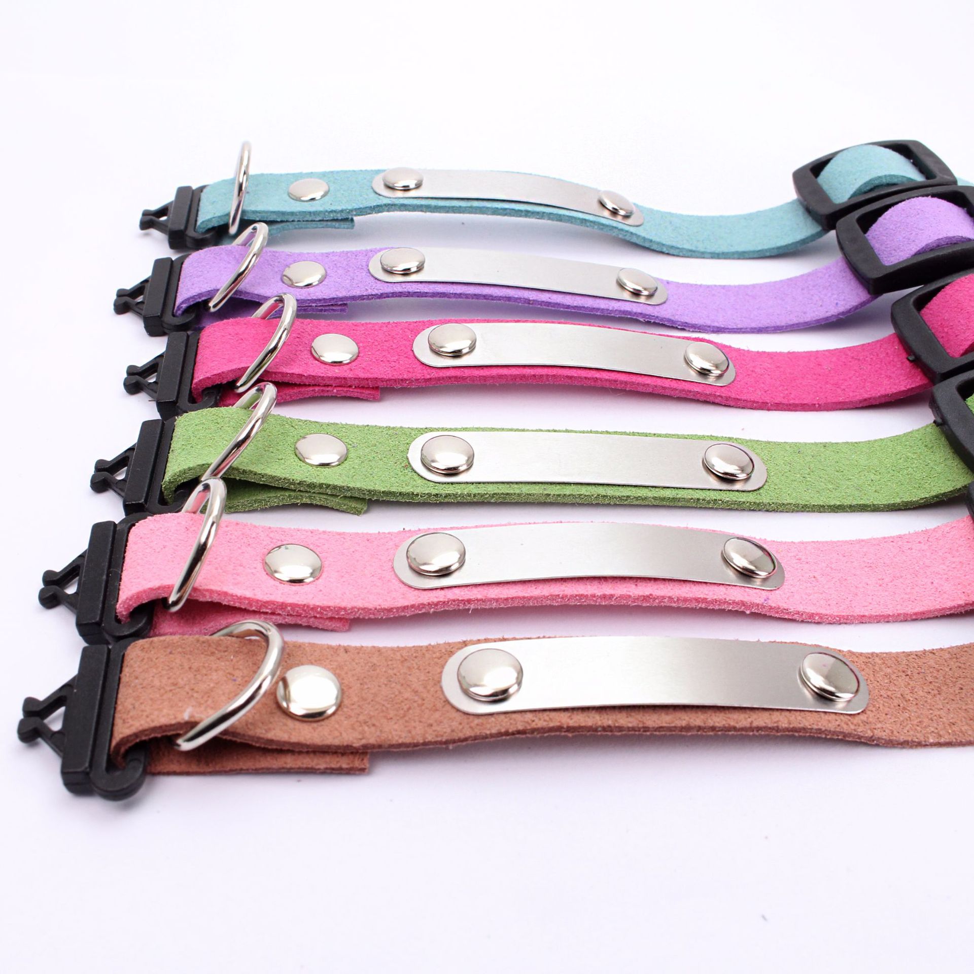 Light-reflecting Pet Collar Anti-lost Safety Plug | Luxury Home Accessories | Heulog Glow