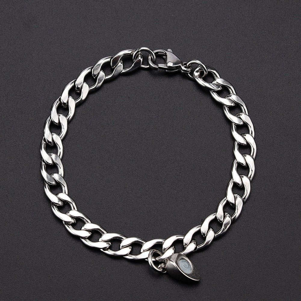 Love Magnet Attracts a Pair Of Male And Female Couple Bracelets | Luxury Home Accessories | Heulog Glow