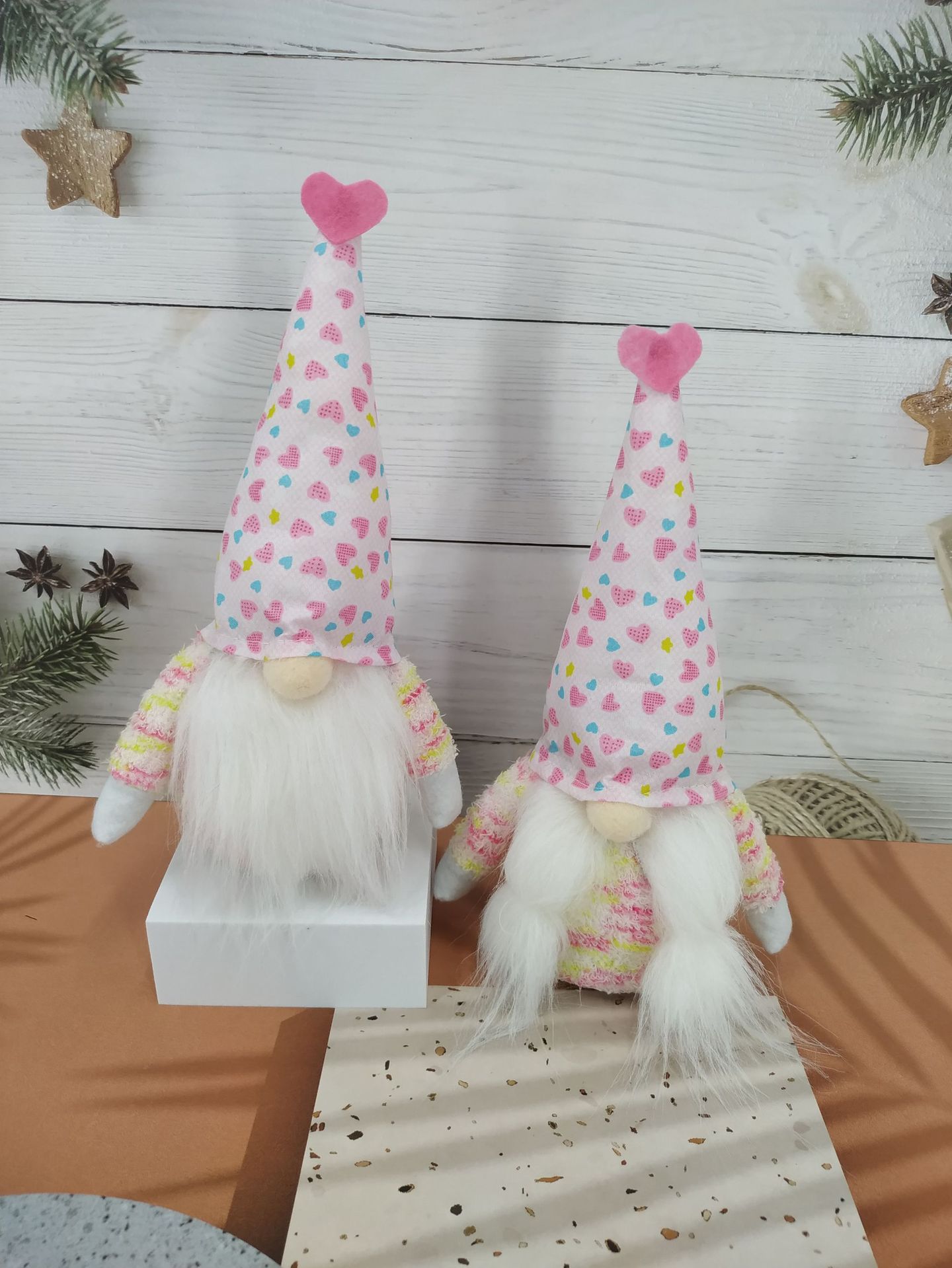 Love Valentine's Day Faceless Doll Ornamental Gift | Luxury Home Accessories | Heulog Glow
