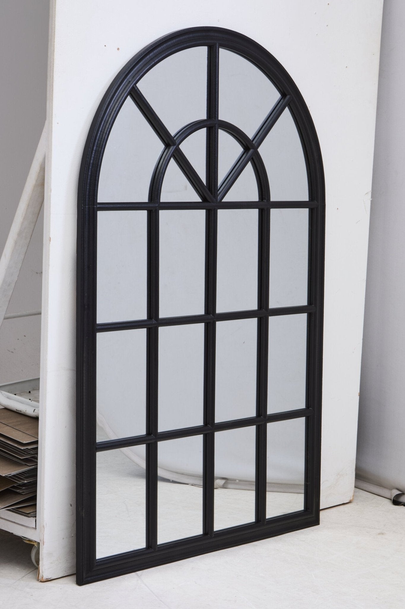 Lovida Black Arched Wooden Frame Wall Mirror | Luxury Home Accessories | Heulog Glow