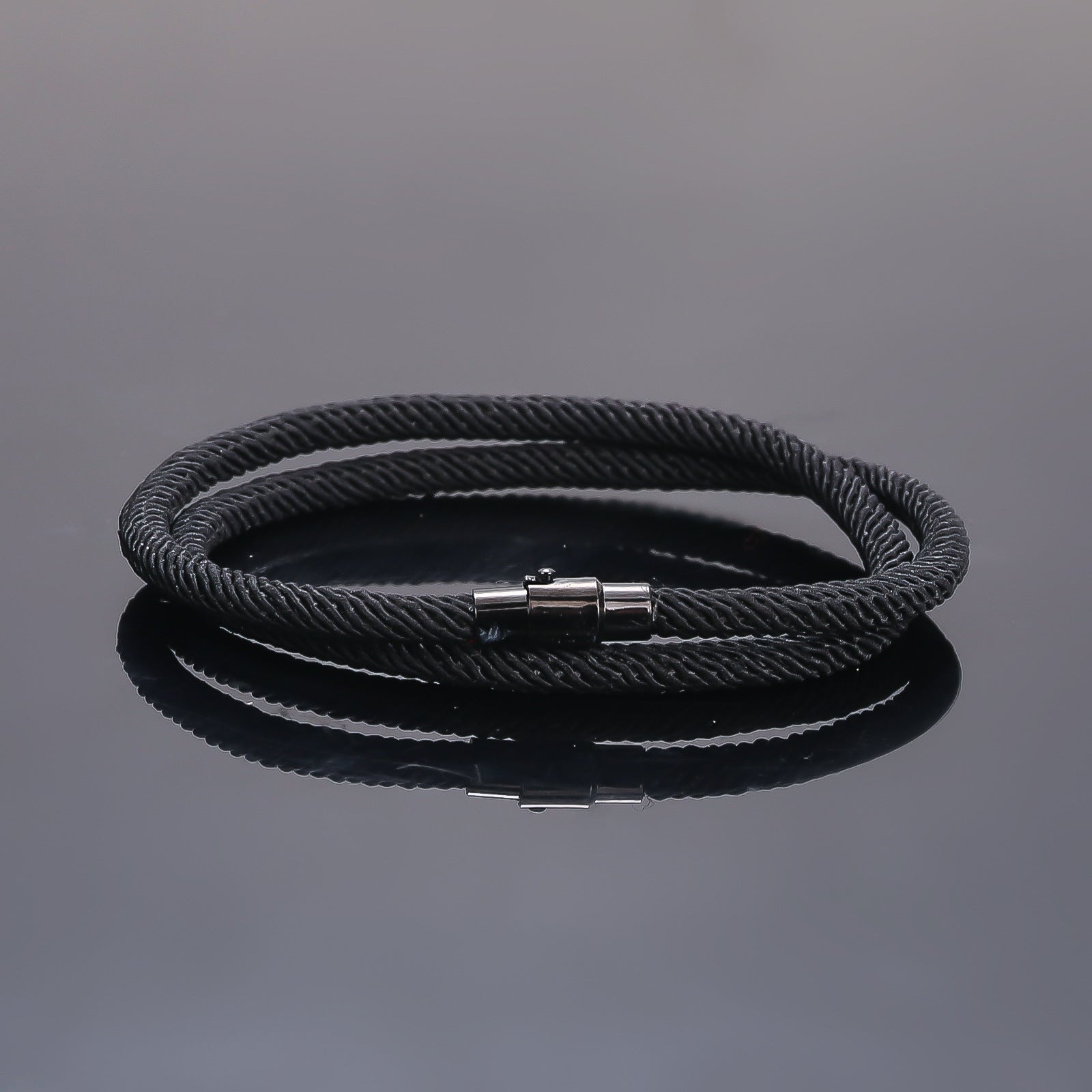 Magnetic Buckle Valentine's Day Gift Bracelet | Luxury Home Accessories | Heulog Glow