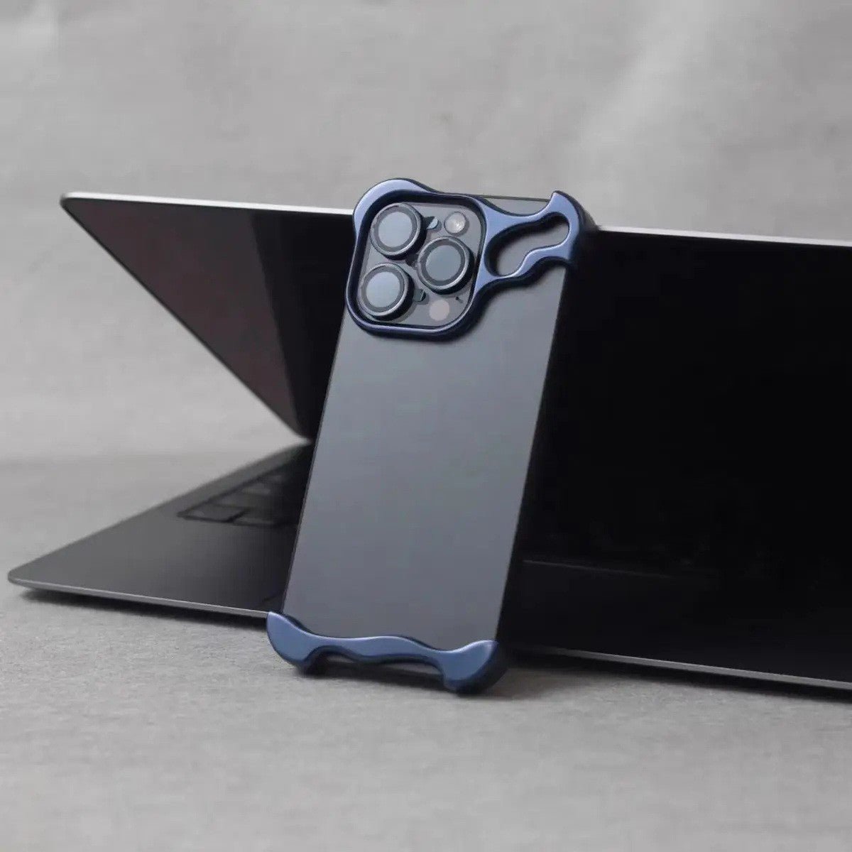 Metal Corner Pad Drop-resistant Phone Case | Luxury Home Accessories | Heulog Glow