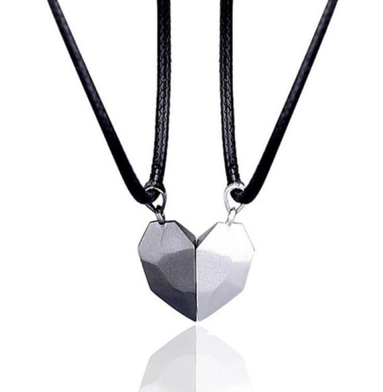 Minimalist Lovers Matching Friendship Heart Pendant Couple Magnetic Distance Faceted Heart Pendant Necklace Couple Jewelry | Luxury Home Accessories | Heulog Glow