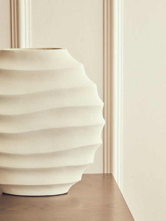 Mira Small Ivory Finish Rippled Round Vase | Luxury Home Accessories | Heulog Glow