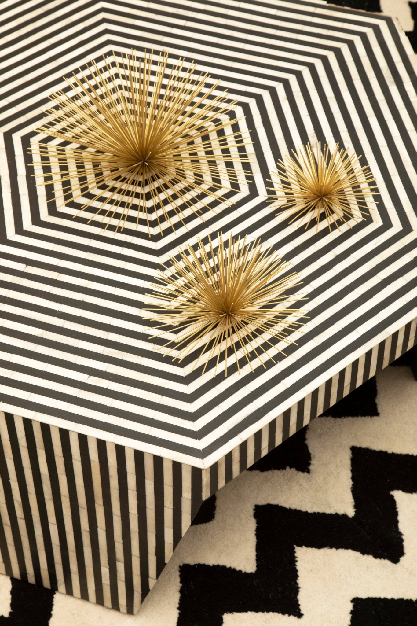 Mirano Set Of 3 Gold Finish Starburst Wall Decor | Luxury Home Accessories | Heulog Glow