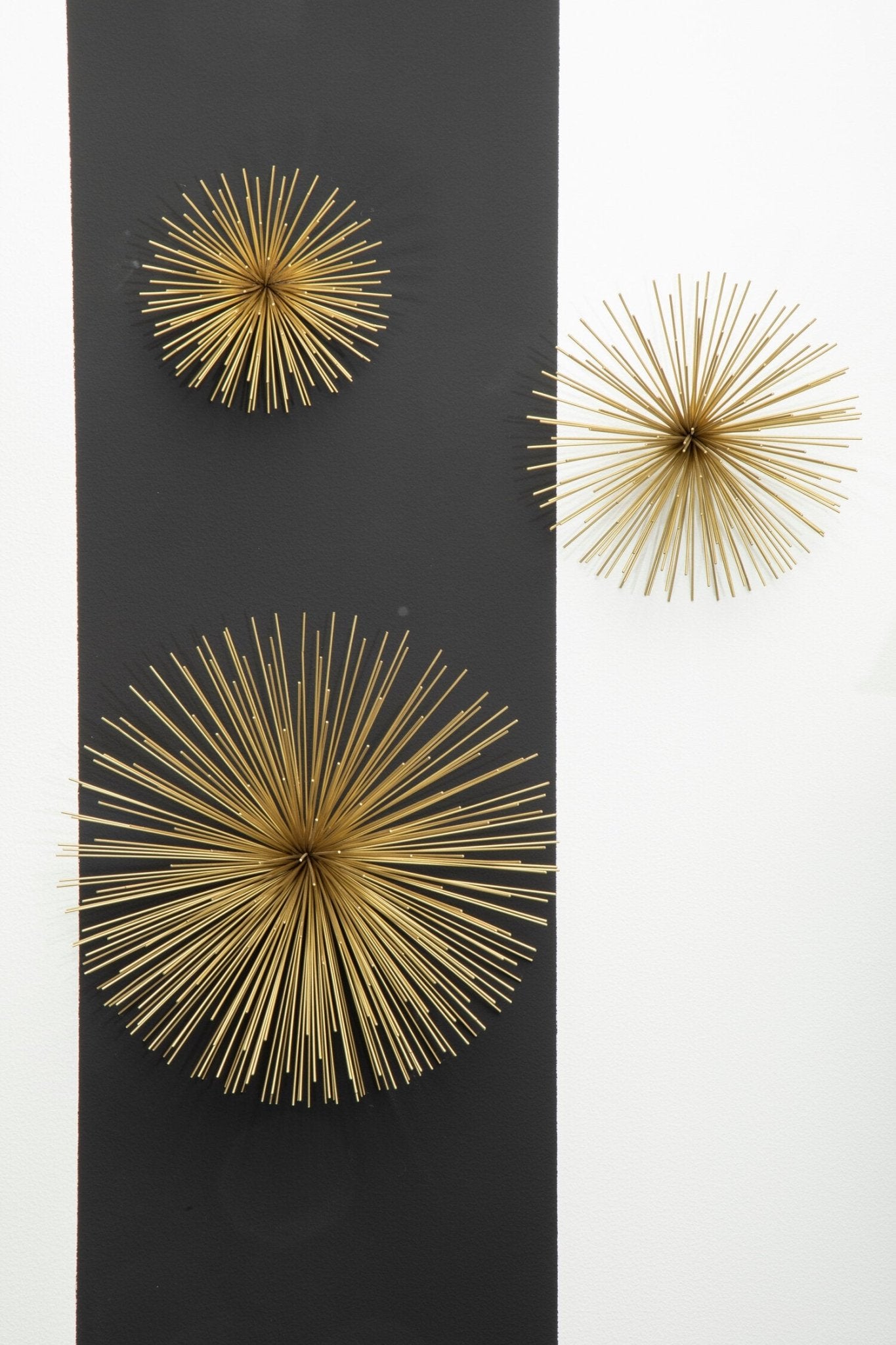 Mirano Set Of 3 Gold Finish Starburst Wall Decor | Luxury Home Accessories | Heulog Glow