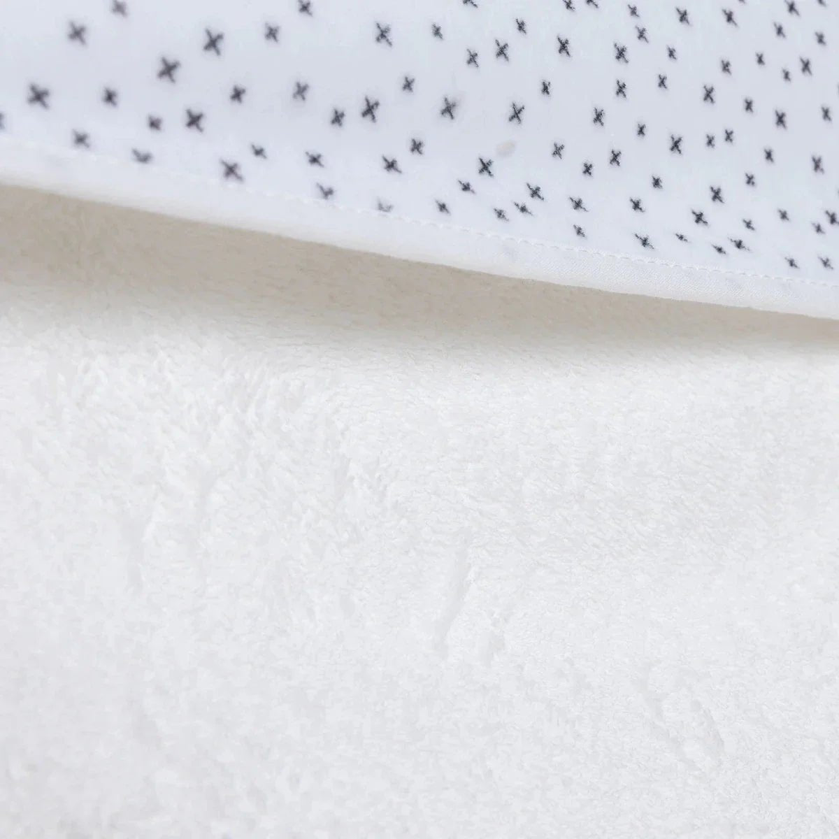 Mollia Baby Towel Girls - White | Luxury Home Accessories | Heulog Glow