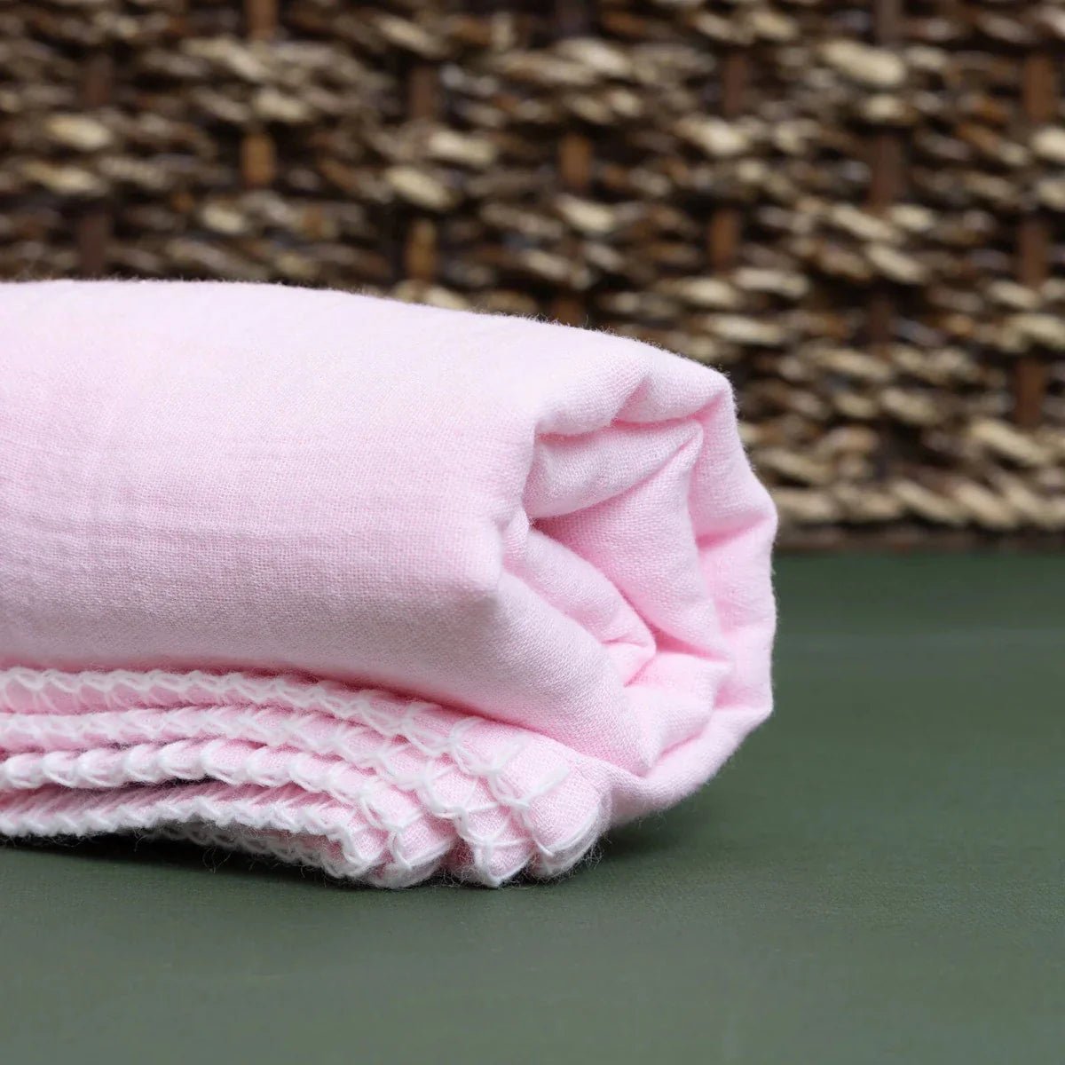 Mollia Unisex Muslin Blanket - Pink | Luxury Home Accessories | Heulog Glow