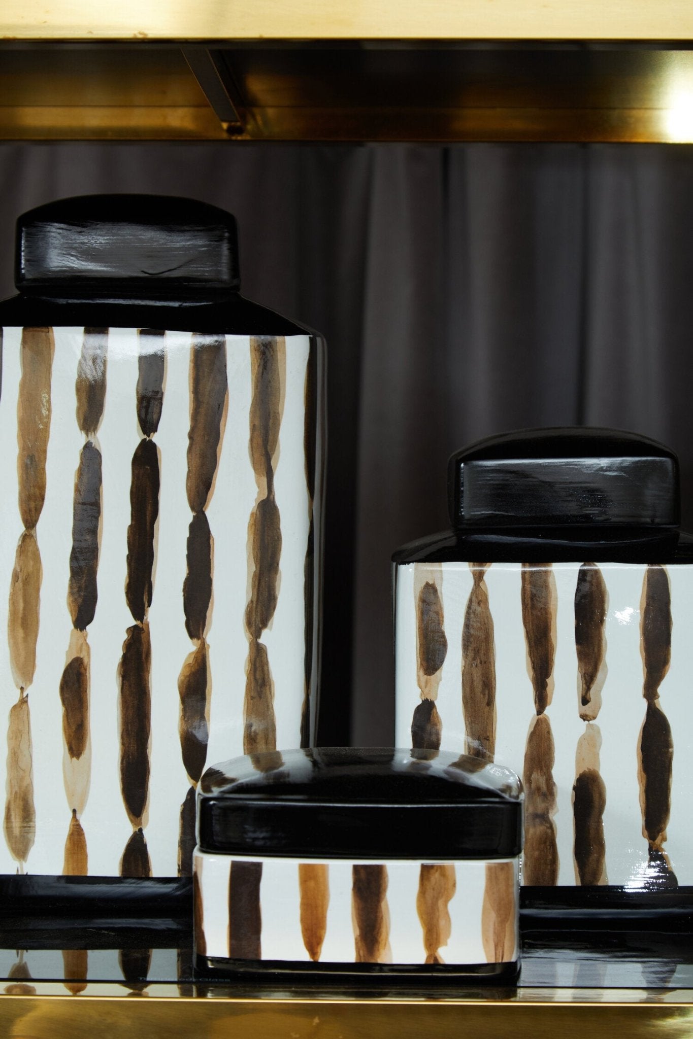 Mona Large Ceramic Jar | Luxury Home Accessories | Heulog Glow