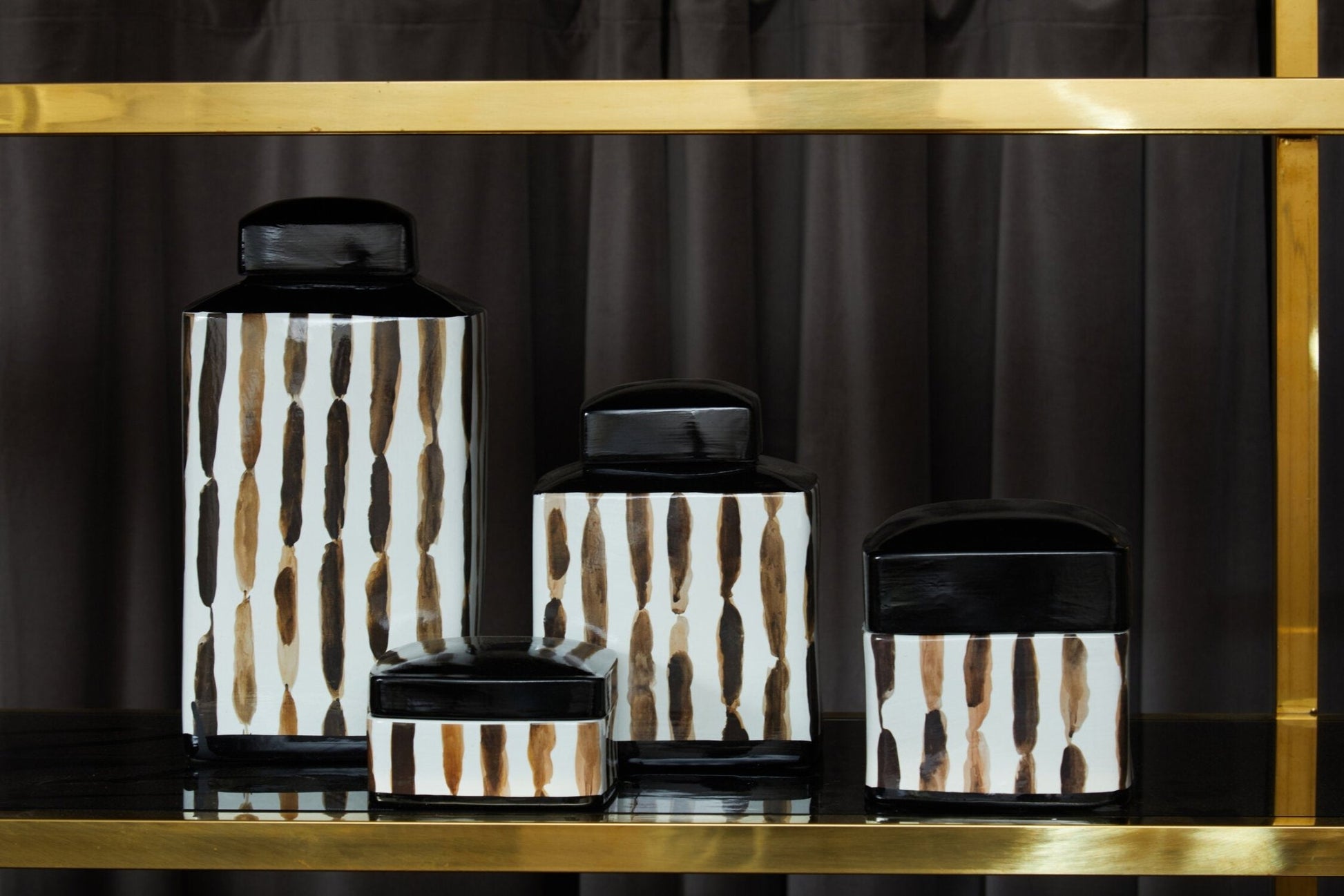 Mona Small Ceramic Jar | Luxury Home Accessories | Heulog Glow