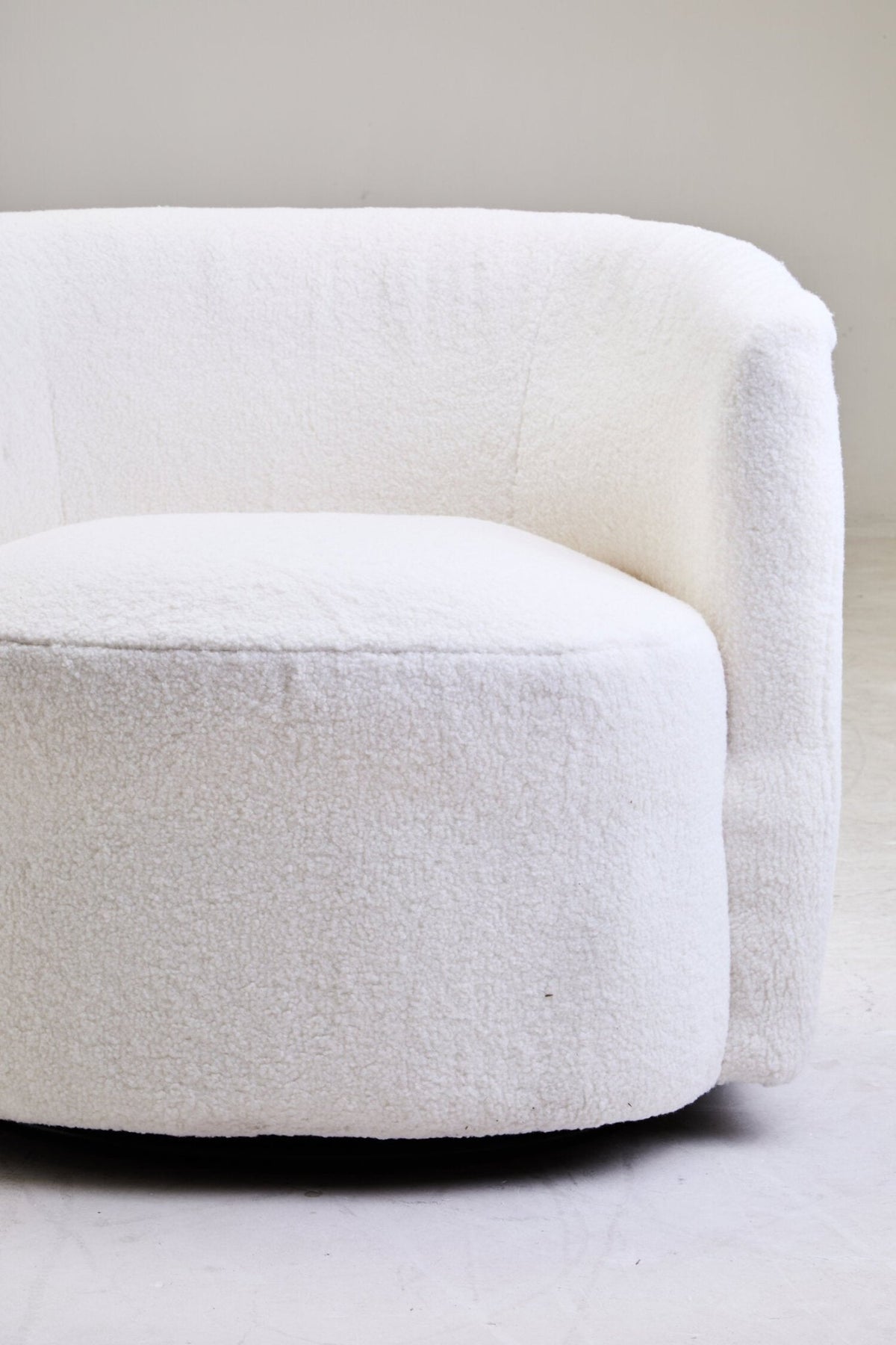 Montreal Ivory Boucle Effect Curved Lounge Chair With Swivel Base | Luxury Home Accessories | Heulog Glow