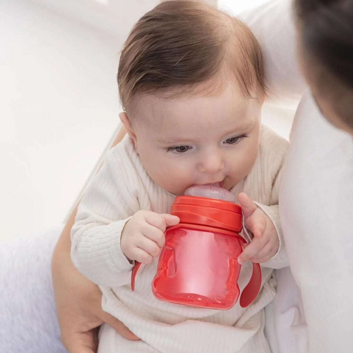 Mooma Kindy Learner Bottle 200ml - Red | Luxury Home Accessories | Heulog Glow