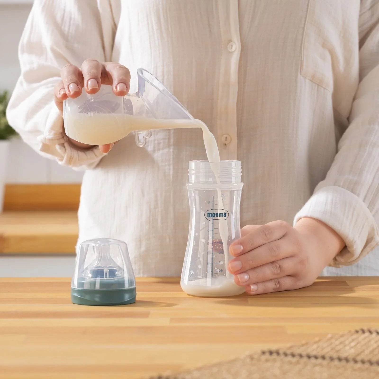 Mooma Kindy Silicone Breast Pump | Luxury Home Accessories | Heulog Glow
