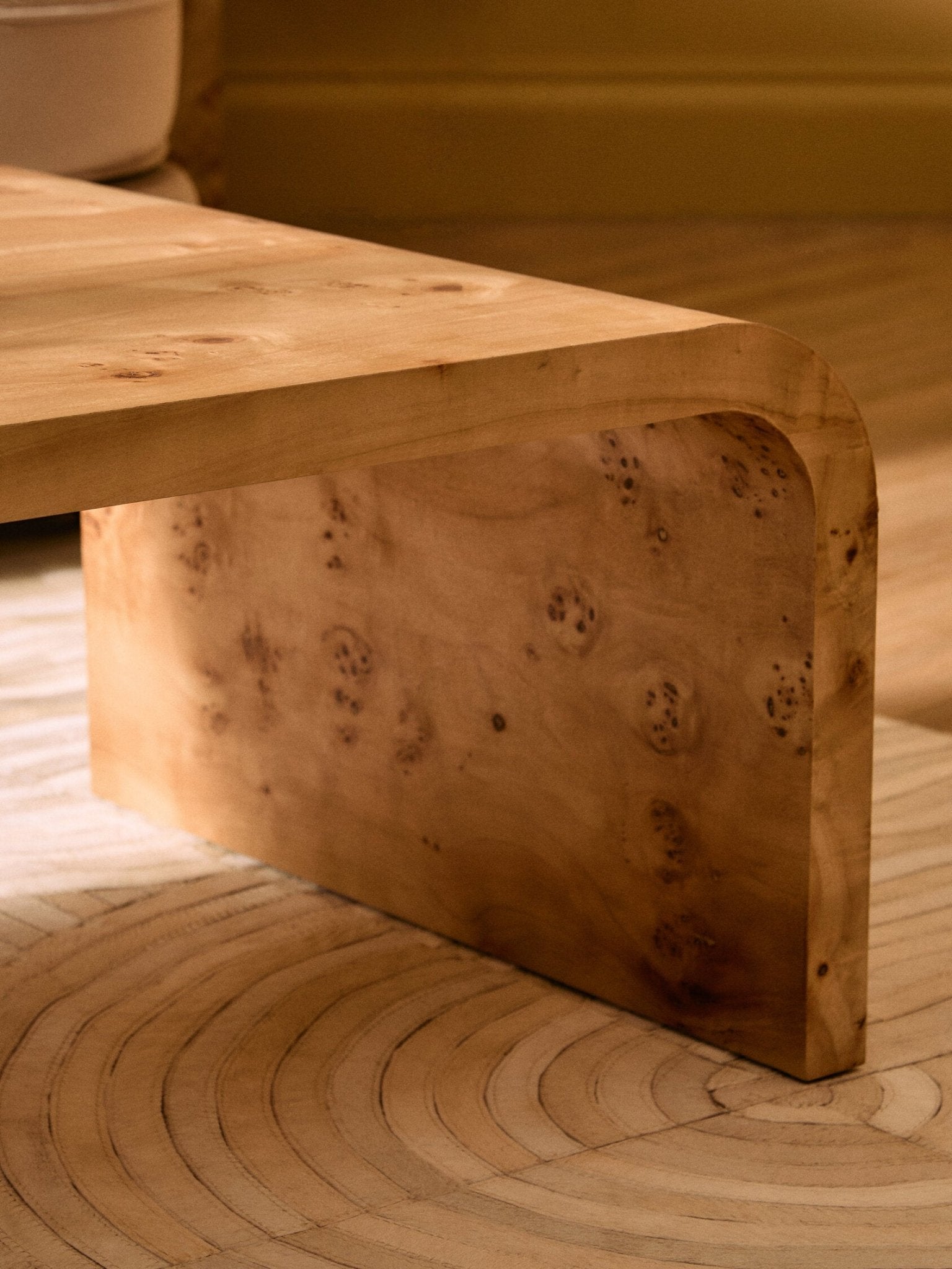 Mota Burl Wood Design Curved Coffee Table | Luxury Home Accessories | Heulog Glow