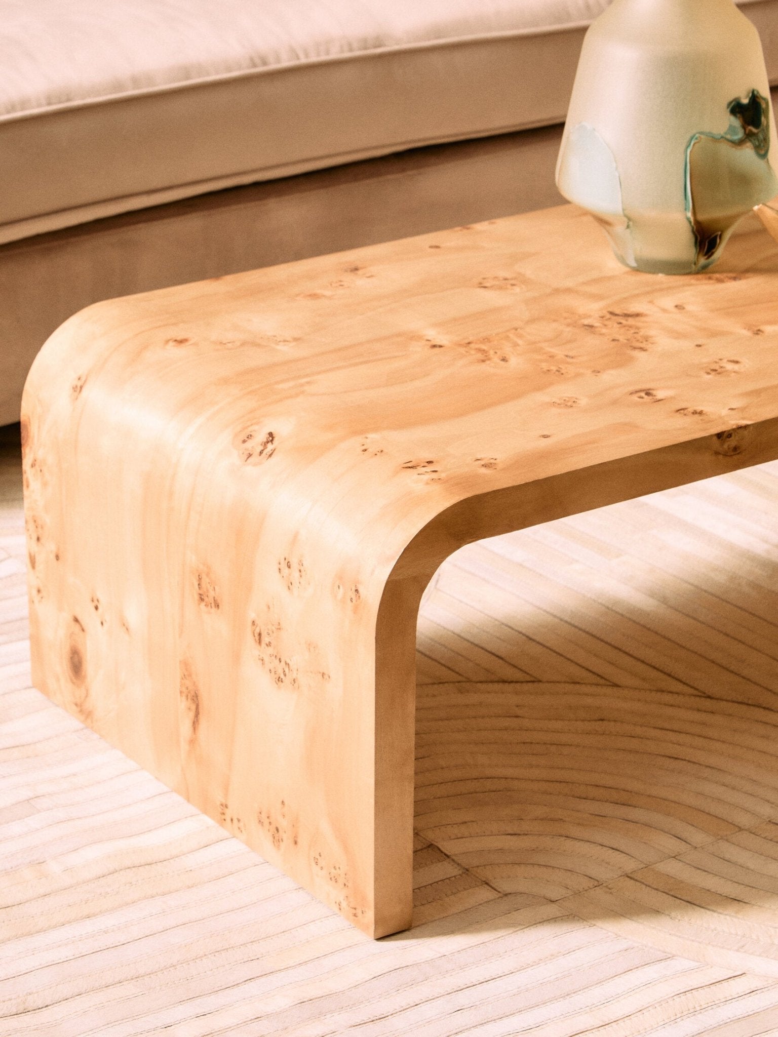 Mota Burl Wood Design Curved Coffee Table | Luxury Home Accessories | Heulog Glow
