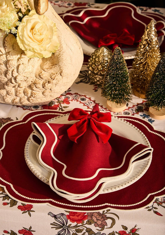 The Bordeaux Scallop Napkin- Set of 4