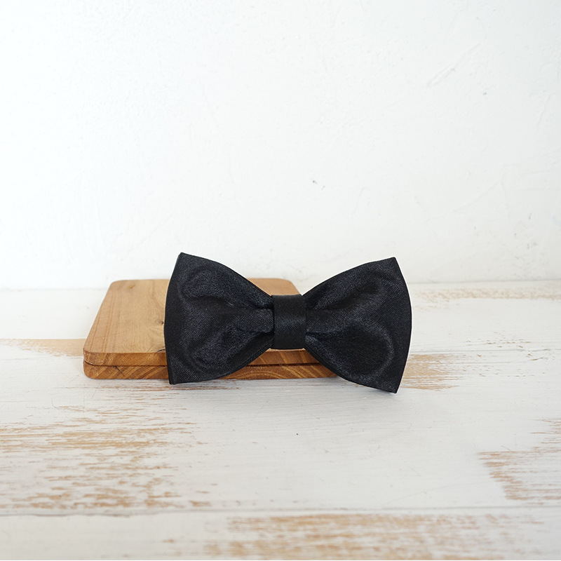 New tie creative accessories | Luxury Home Accessories | Heulog Glow