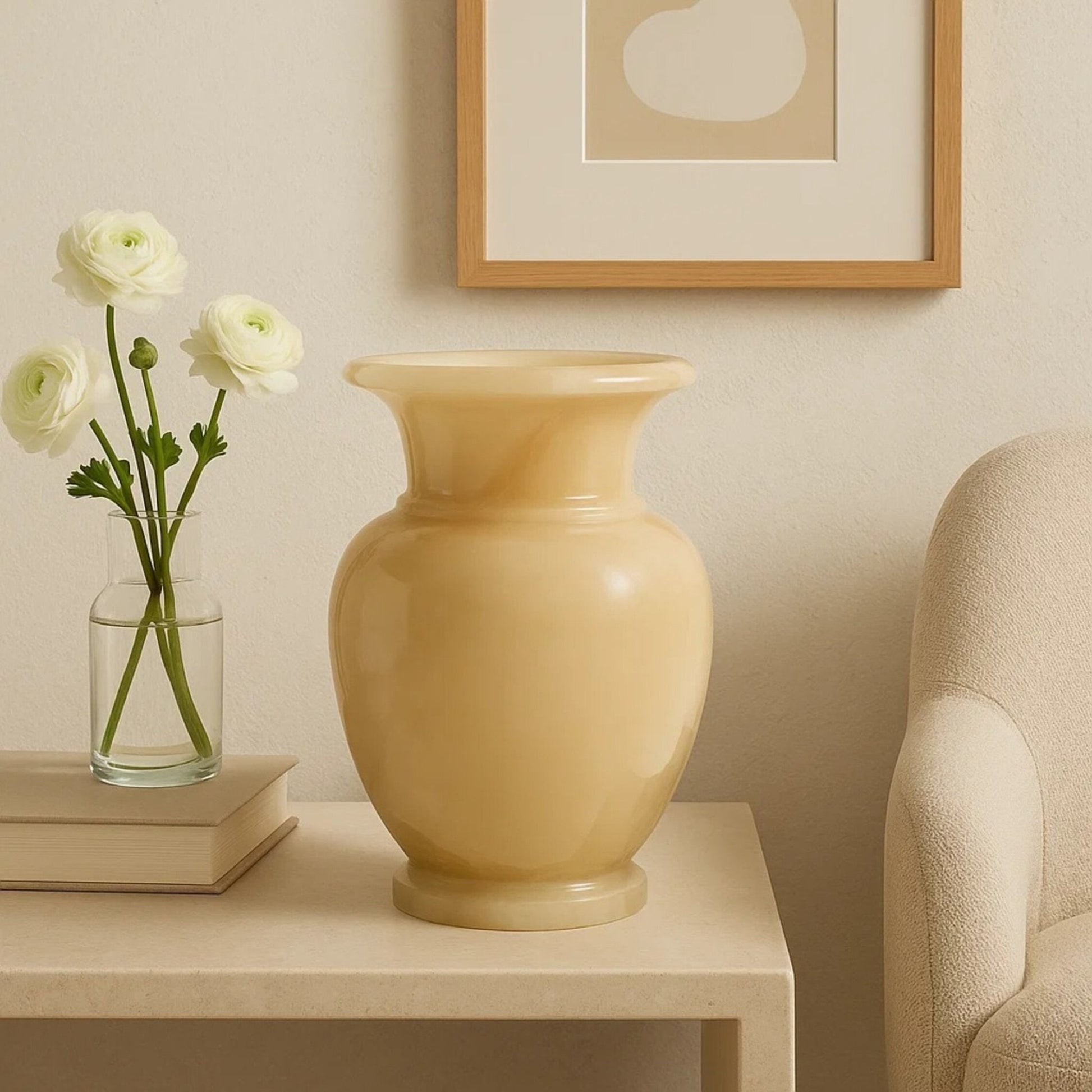 Oleena Onyx Vase | Luxury Home Accessories | Heulog Glow