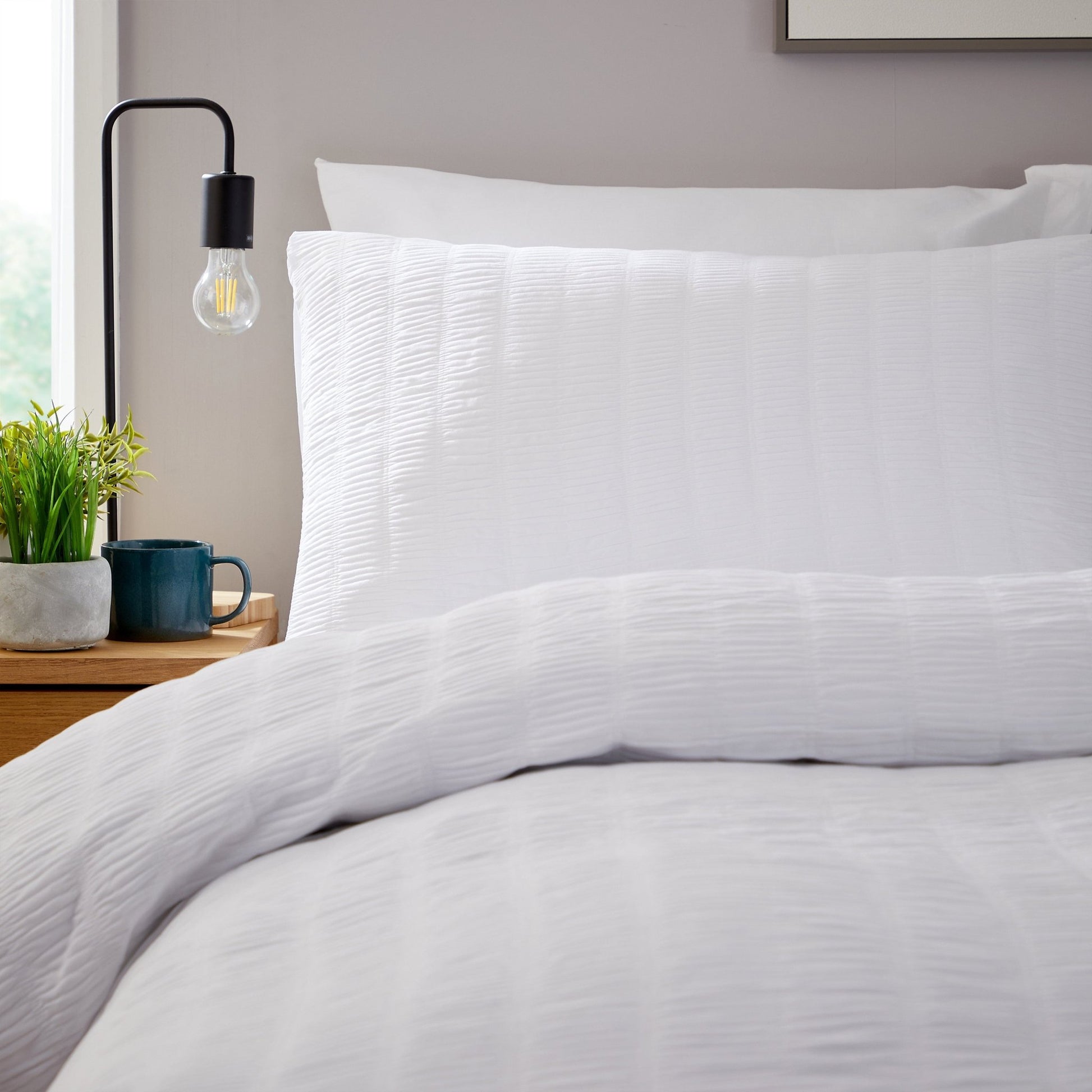 OLIVIA ROCCO Belgravia White Microfibre Duvet Cover Set With Pillowcases Soft Easy Care | Luxury Home Accessories | Heulog Glow