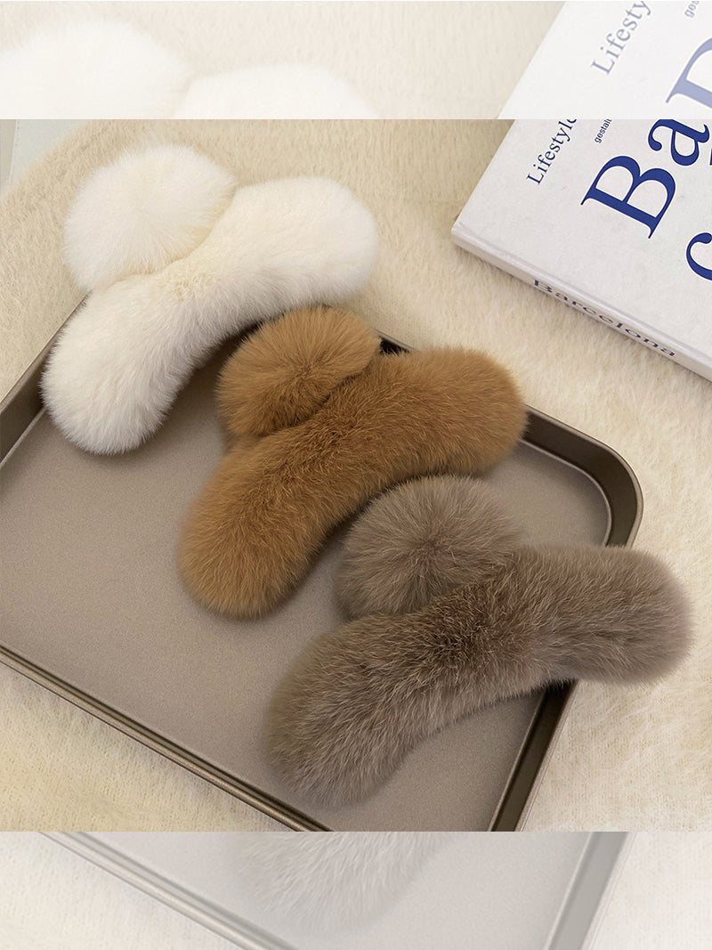 Oversized Rabbit Plush Grab Clip Senior Sense Light Luxury Hair Clip Female | Luxury Home Accessories | Heulog Glow