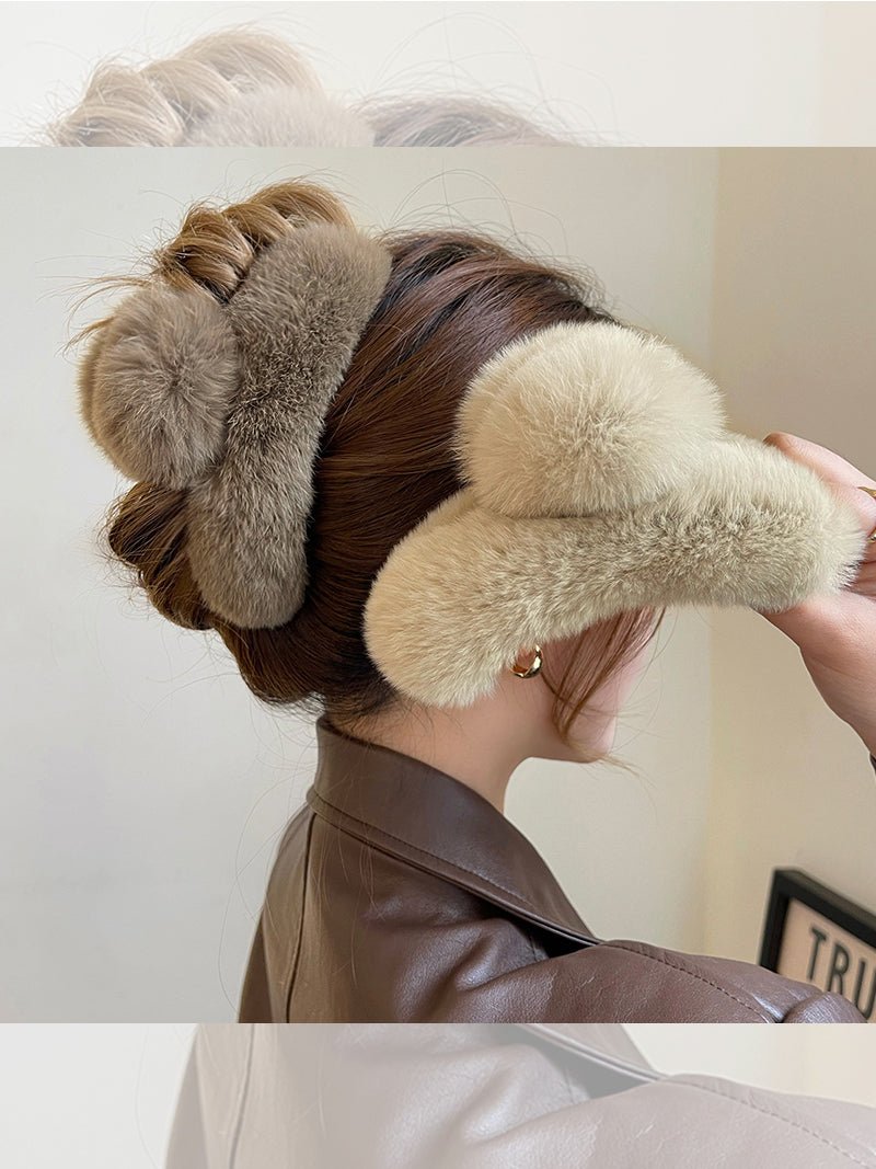 Oversized Rabbit Plush Grab Clip Senior Sense Light Luxury Hair Clip Female | Luxury Home Accessories | Heulog Glow