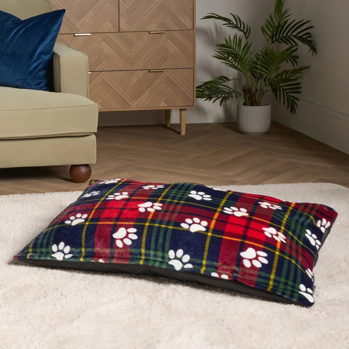 Oxford Paw Print Pet Bed - Navy/Red | Luxury Home Accessories | Heulog Glow