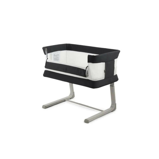 Oyster Wiggle Crib Co-Sleeper - Carbonite | Luxury Home Accessories | Heulog Glow