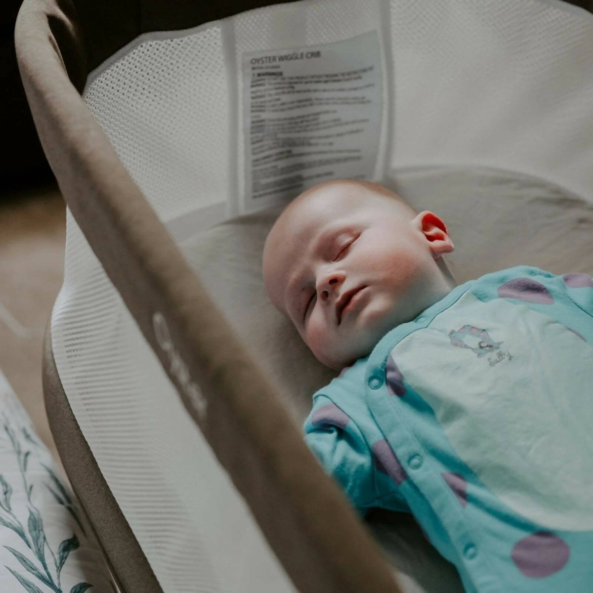 Oyster Wiggle Crib Co-Sleeper - Mink | Luxury Home Accessories | Heulog Glow
