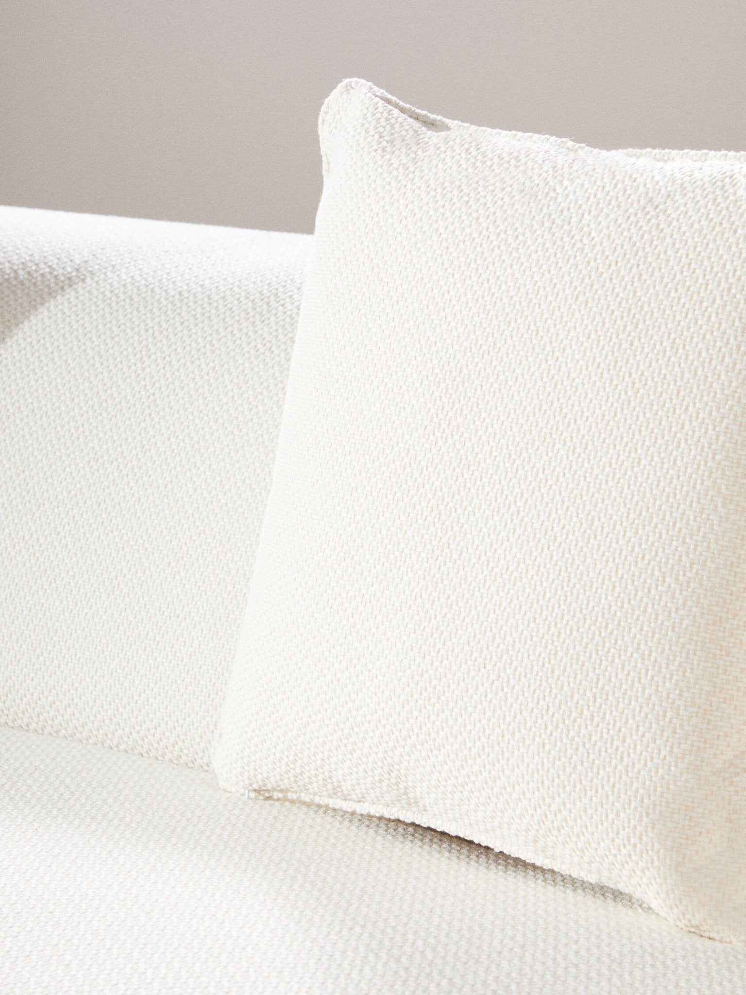 Ozzano Cream Linen 3 Seater Sofa | Luxury Home Accessories | Heulog Glow