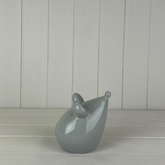 Grey Ceramic mouse  size 11.4x10.2x12.1cm