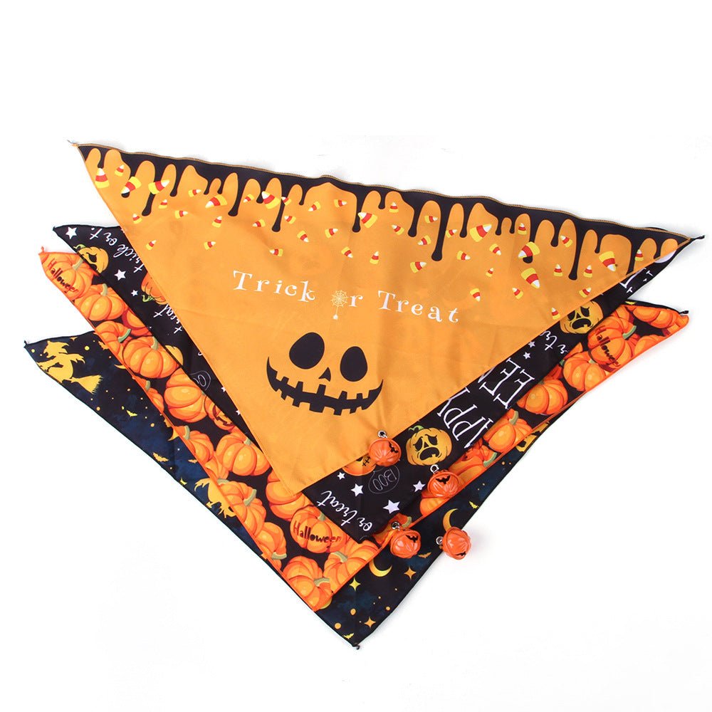 Pet Dog And Cat Halloween Print Triangle Saliva Towel | Luxury Home Accessories | Heulog Glow