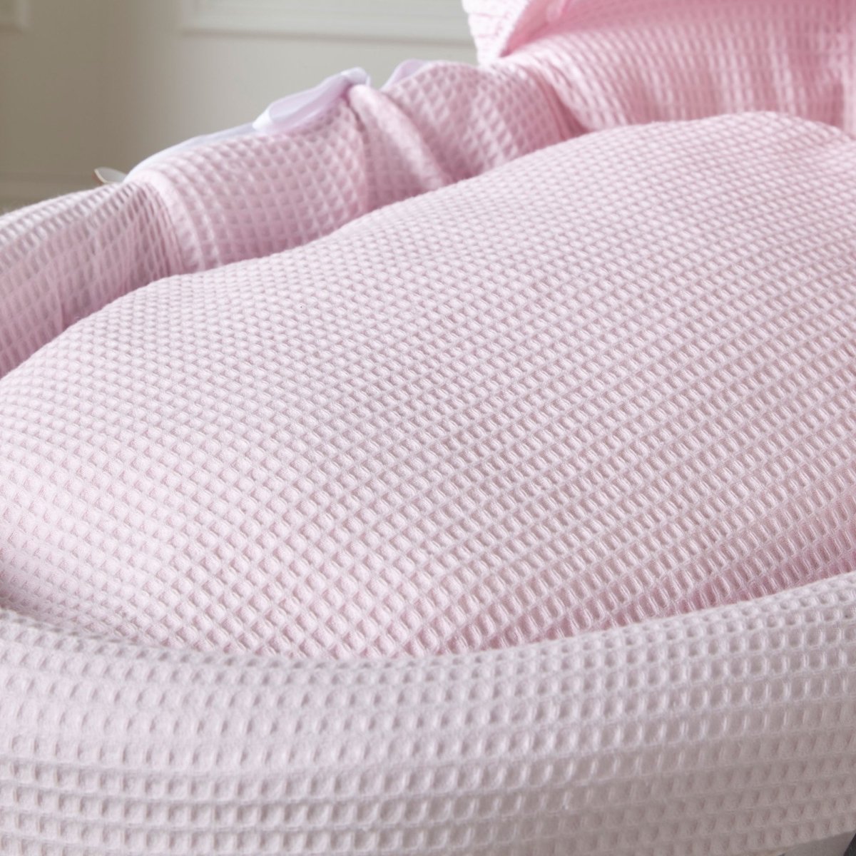 Pink Waffle Grey Wicker Baby Moses Basket With Stand | Luxury Home Accessories | Heulog Glow