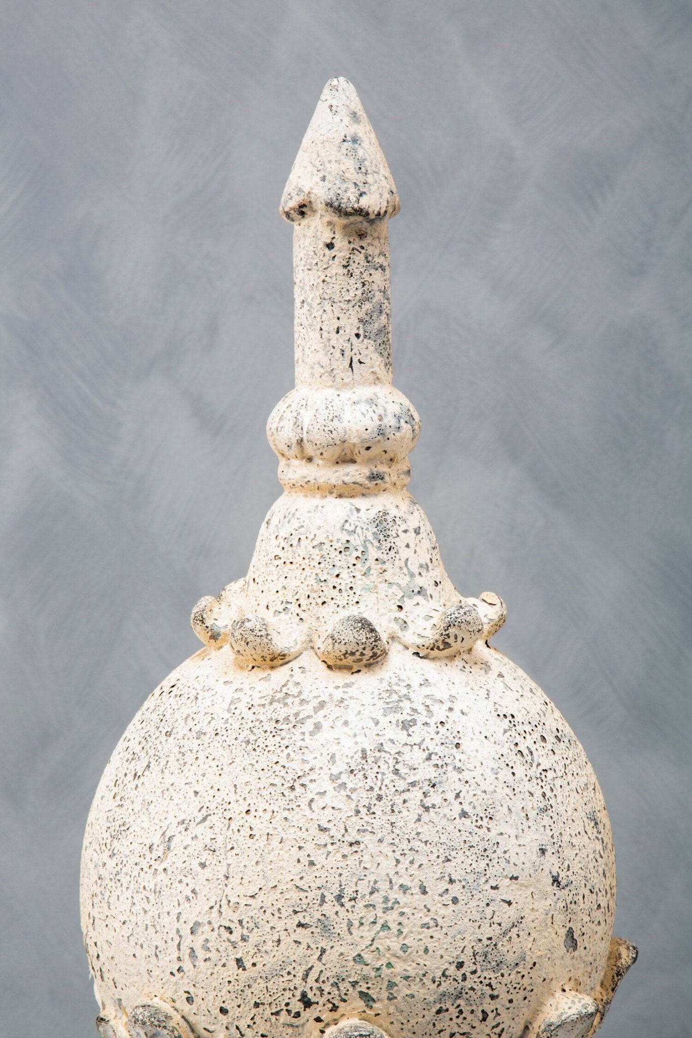 Plato Small Stone Effect Urn | Luxury Home Accessories | Heulog Glow