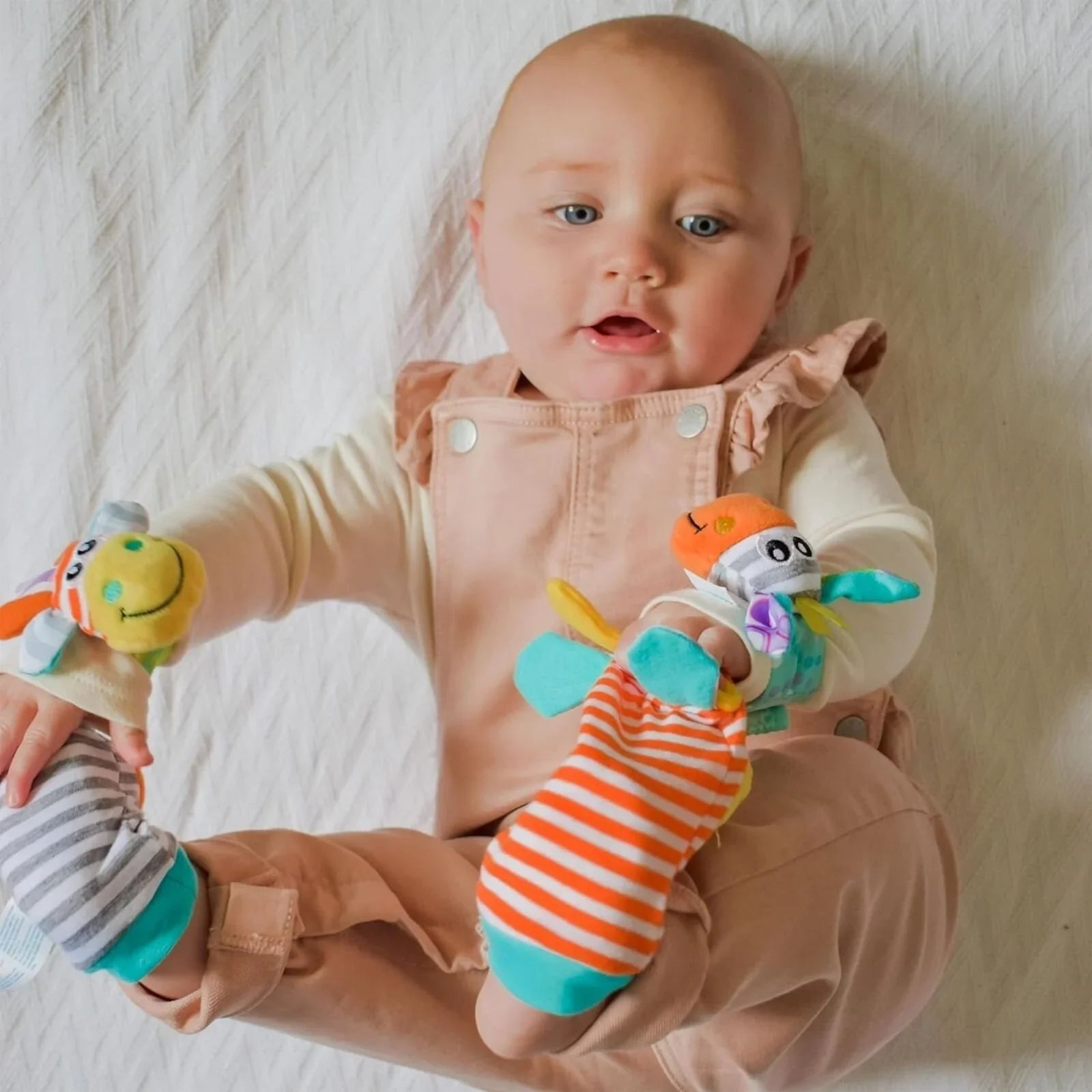 Playgro Jungle Wrist Rattle & Foot Finder | Luxury Home Accessories | Heulog Glow