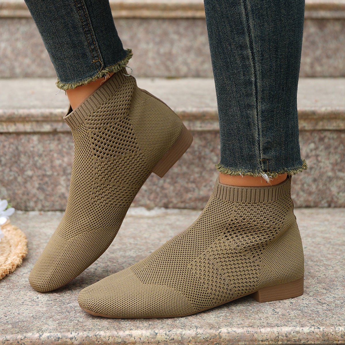 Plus Size Women's Boots Middle Tube Pointed Ankle Boots | Luxury Home Accessories | Heulog Glow